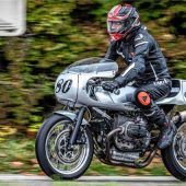50 Oldtimer begeistern Zuschauer