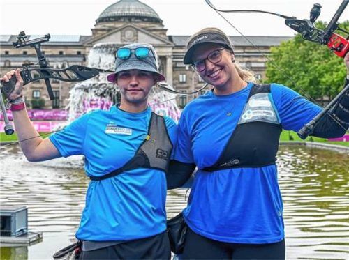 Erfolgreiche Raublinger: Kilian Mayer und Regina Kellerer (rechts).re