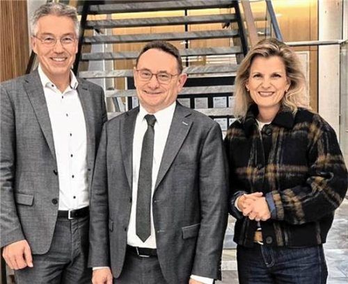 Besonders im Fokus der Politik: die kritischen Details der Planungen, wie etwa die Brücke am Nordportal bei Innleiten. re