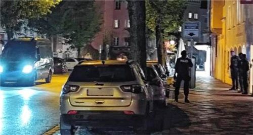 In Wasserburg gab es am Freitagabend (16. Oktober) einen groß angelegten Einsatz des Zolls.privat