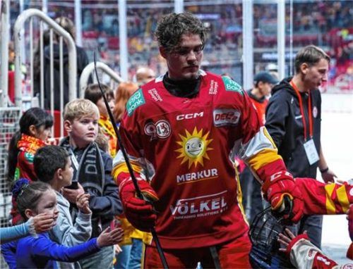 Kevin Marx Norén spielte in der vergangenen Saison für Düsseldorf in der DEL2.imago/Maximilian Koch