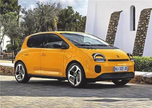 Leicht zu überhören, aber kaum zu übersehen: Renault Twingo-E-Tech in Mango-Gelb. RENAULT
