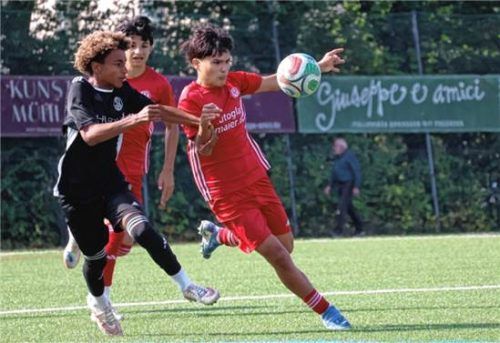 Rosenheims U15 drehte das Bayernliga-Heimspiel gegen Landshut in einen Sieg.re